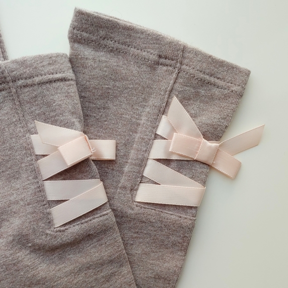 NWT Janie and Jack Ballerina Leggings with detailed satin bow gray brown size 4 - Picture 3 of 9